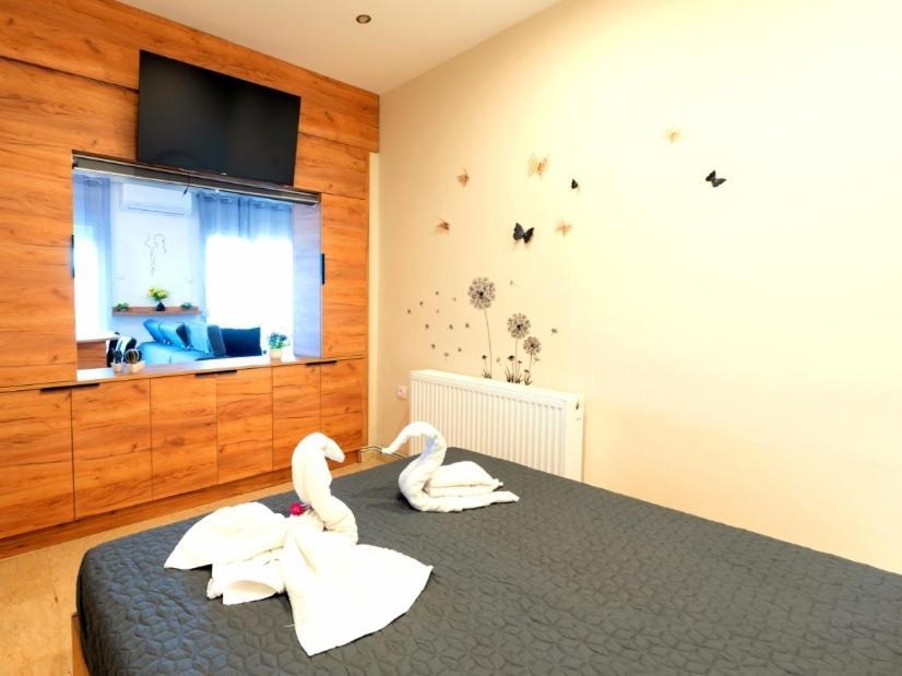 Sky View Suite Serres Exterior foto